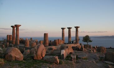 BOZCAADA  VE  ÇANAKKALE  ŞEHİTLİKLER TURU