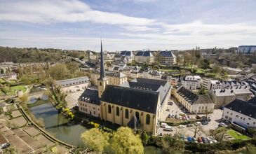 BENELUKS – PARİS – ALMANYA TURU ( KURBAN BAYRAMI )